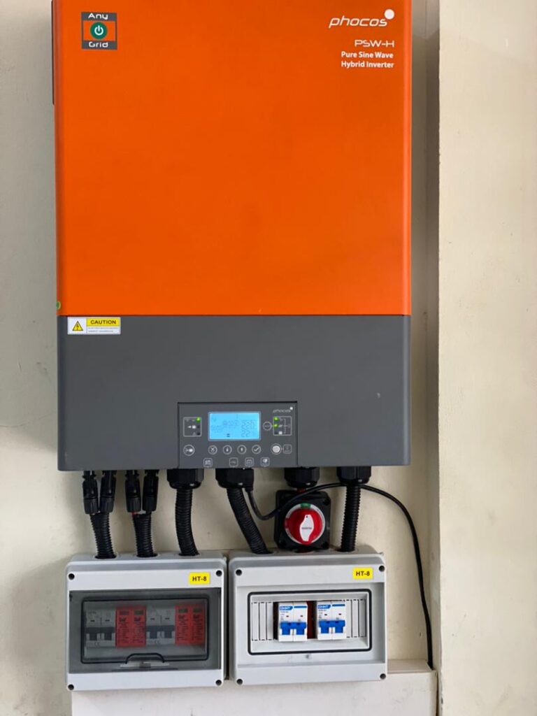 Phocos solar panel Inverter